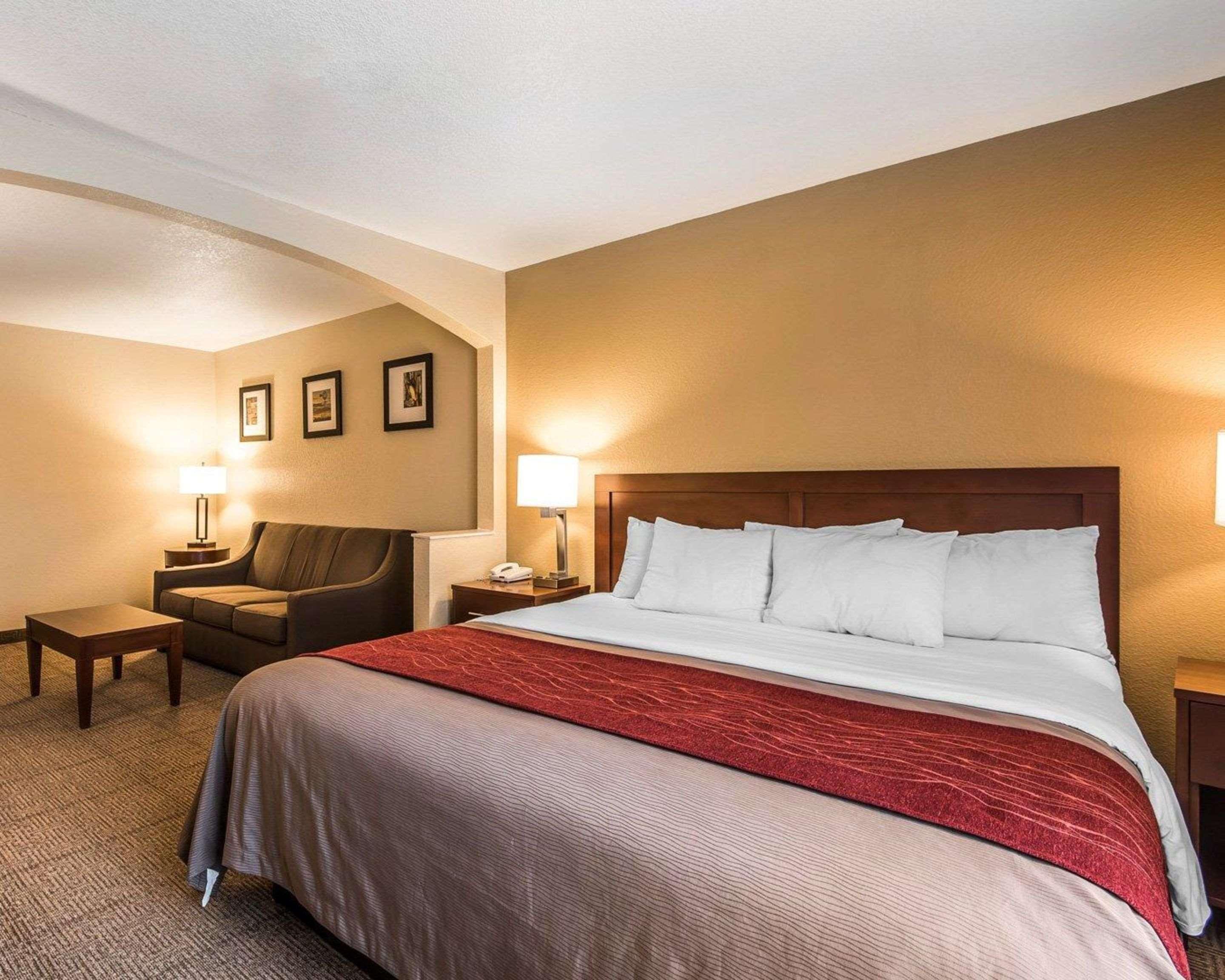 Quality Inn & Suites Bethany Eksteriør bilde