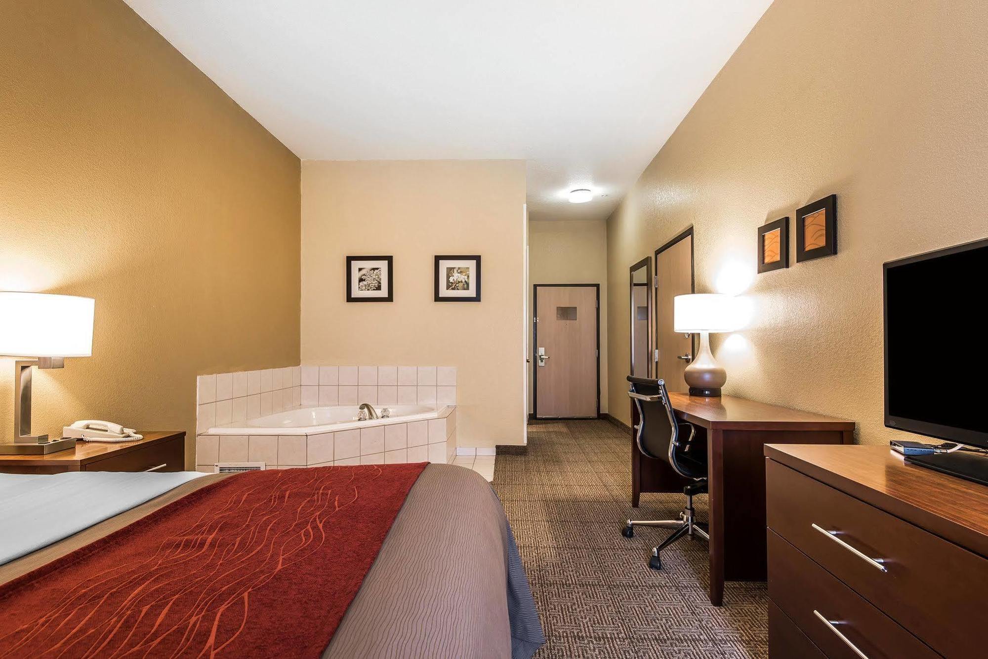 Quality Inn & Suites Bethany Eksteriør bilde
